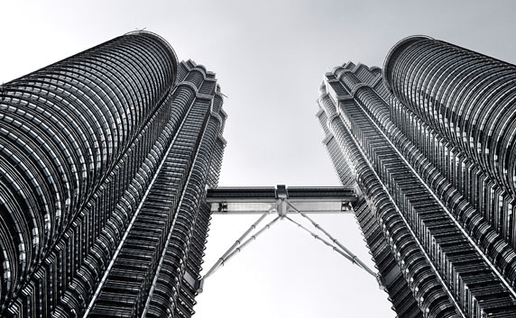 petronas-1.jpg